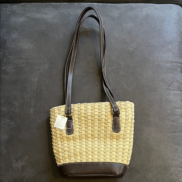 Liz Claiborne Handbags - Rattan Liz Claiborne Small Basket Tan & Brown Handbag Shoulder Purse, NWOT